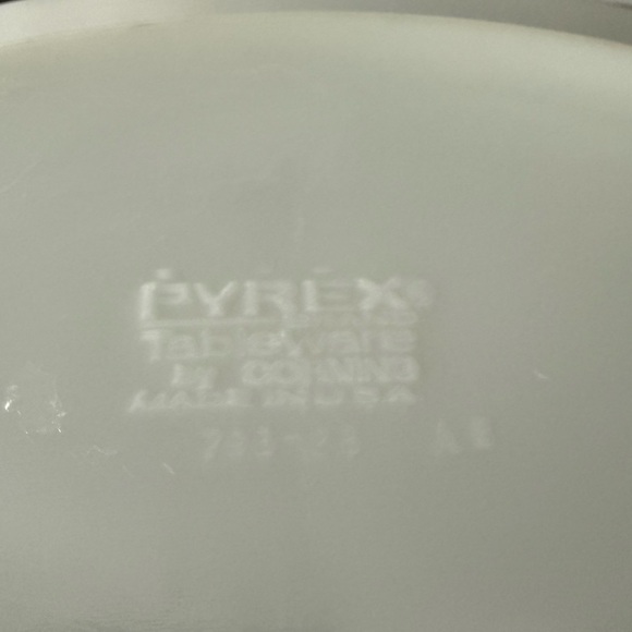 Two Vintage Pyrex Tiburon 793-35 Copper Filigree Oval Serving Platters - Picture 7 of 10